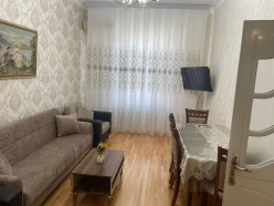 İcarə köhnə tikili 2 otaqlı 70 m², Sahil m.