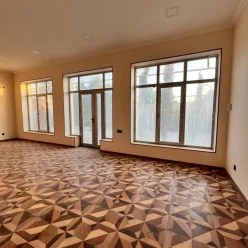 Satılır ev/villa 6 otaqlı 270 m², Binə q.-15