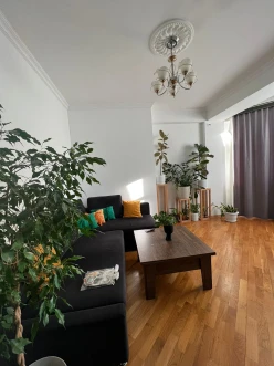 Satılır yeni tikili 2 otaqlı 54 m², İnşaatçılar m.-5