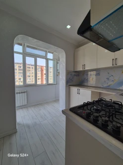 Satılır köhnə tikili 2 otaqlı 60 m²,  İnşaatçılar m.-12