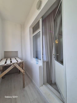 Satılır köhnə tikili 2 otaqlı 60 m²,  İnşaatçılar m.-2