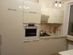 Satılır yeni tikili 3 otaqlı 70 m², Həzi Aslanov m.-2 Satılır yeni tikili 3 otaqlı 70 m², Həzi Aslanov m.-2