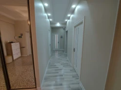 Satılır yeni tikili 4 otaqlı 140 m², Neftçilər m.-13