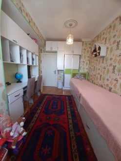 Satılır yeni tikili 3 otaqlı 70 m², Həzi Aslanov m.-12 Satılır yeni tikili 3 otaqlı 70 m², Həzi Aslanov m.-12