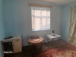 İcarə ev/villa 2 otaqlı 65 m², Binə q.-4