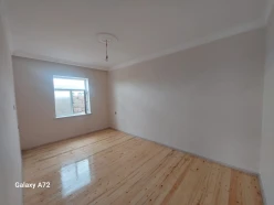 Satılır ev/villa 3 otaqlı 65 m², Binə q.-12