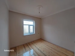 Satılır ev/villa 3 otaqlı 65 m², Binə q.-10