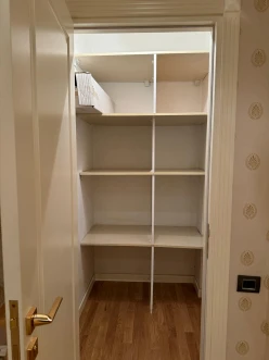 Satılır yeni tikili 3 otaqlı 151 m²,  28 May m.-11
