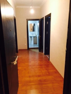 Satılır yeni tikili 2 otaqlı 78 m², Yasamal r.-2