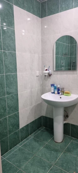 Satılır yeni tikili 2 otaqlı 100 m², Yeni Yasamal q.-8