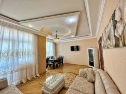 İcarə yeni tikili 2 otaqlı 110 m², Şah İsmayıl Xətai m.-4