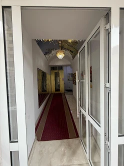 Satılır obyekt 350 m²,  Elmlər Akademiyası m.-8