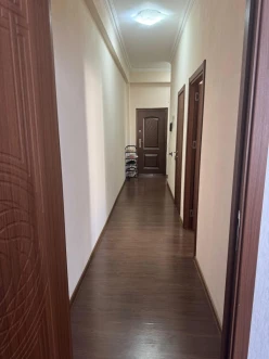 Satılır yeni tikili 3 otaqlı 80 m²,  İnşaatçılar m.-12