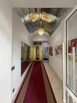 Satılır obyekt 350 m²,  Elmlər Akademiyası m.-10