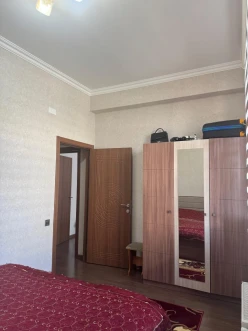 Satılır yeni tikili 3 otaqlı 80 m²,  İnşaatçılar m.-5