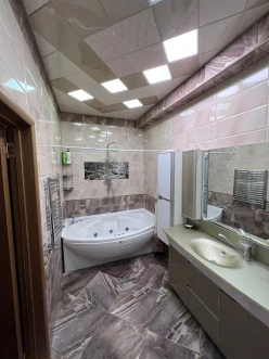 Satılır yeni tikili 3 otaqlı 120 m², Yasamal r.-7