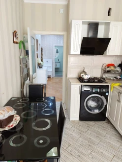 Satılır yeni tikili 2 otaqlı 80 m², Yeni Yasamal q.-6