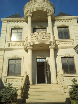 Satılır ev/villa 4 otaqlı 145 m², Badamdar q.