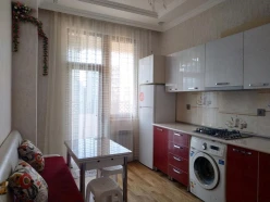 İcarə yeni tikili 2 otaqlı 50 m², Azadlıq prospekti m.-6