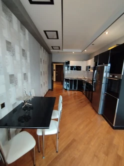 İcarə yeni tikili 3 otaqlı 112 m², Nəriman Nərimanov m.-9