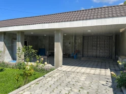 İcarə ev/villa 4 otaqlı 150 m², Qax-2