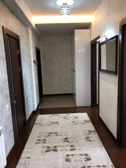 İcarə yeni tikili 2 otaqlı 80 m²,  Gənclik m.-4