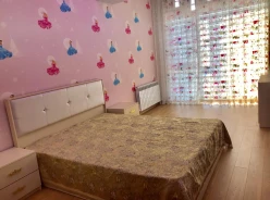 İcarə yeni tikili 4 otaqlı 185 m²,  Şah İsmayıl Xətai m.-22