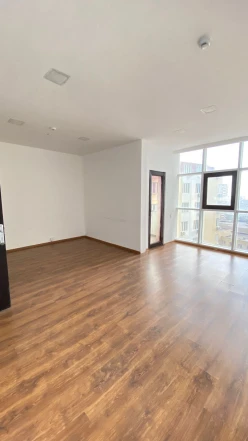 İcarə ofis 3 otaqlı 60 m²,  28 May m.-4