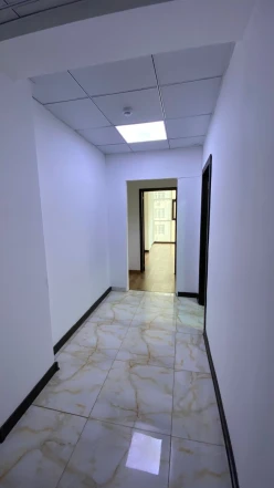 İcarə ofis 3 otaqlı 60 m²,  28 May m.-6