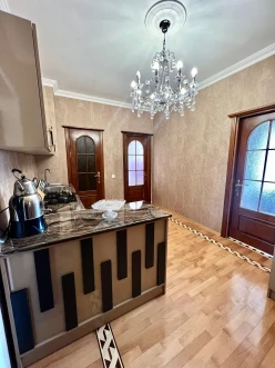 Satılır yeni tikili 3 otaqlı 92 m², Gənclik m.-12