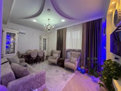 Satılır yeni tikili 2 otaqlı 60 m²,  İnşaatçılar m.-3