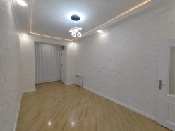 Satılır yeni tikili 2 otaqlı 60 m², İnşaatçılar m.-6