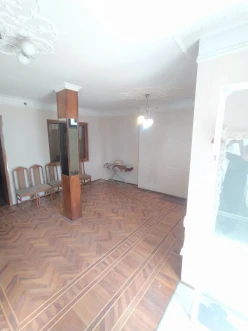 Satılır ev/villa 3 otaqlı 75 m², İnşaatçılar m.-5