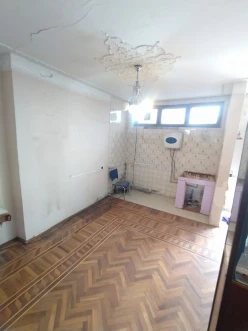 Satılır ev/villa 3 otaqlı 75 m², İnşaatçılar m.-4