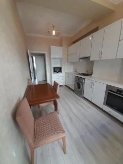 Satılır yeni tikili 3 otaqlı 96 m², Yasamal-6 Satılır yeni tikili 3 otaqlı 96 m², Yasamal-6