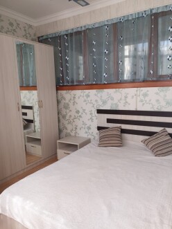 İcarə yeni tikili 2 otaqlı 60 m²,  İnşaatçılar m.-10