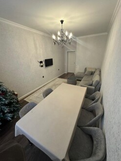 Satılır yeni tikili 2 otaqlı 80 m²,  Yasamal-9