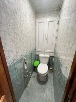 Satılır köhnə tikili 4 otaqlı 110 m²,  İnşaatçılar m.-8