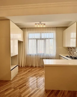 Satılır yeni tikili 3 otaqlı 86 m², Gənclik m.-4