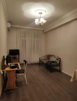 Satılır yeni tikili 3 otaqlı 75 m², İnşaatçılar m.-7