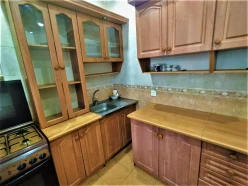 İcarə köhnə tikili 3 otaqlı 75 m², Gənclik m.-12