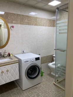 Satılır yeni tikili 4 otaqlı 161 m², İnşaatçılar m.-4