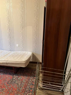 Satılır köhnə tikili 2 otaqlı 45 m², Memar Əcəmi m.-8