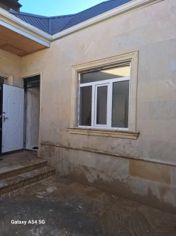 Satılır ev/villa 3 otaqlı 64 m², Neftçilər m.-18