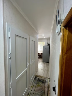 Satılır köhnə tikili 3 otaqlı 70.1 m², Xalqlar Dostluğu m.-11