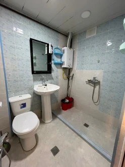 Satılır köhnə tikili 2 otaqlı 40 m², Neftçilər m.-7