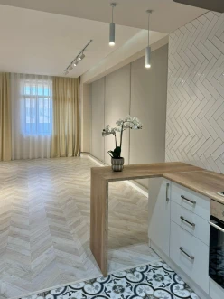 Satılır yeni tikili 2 otaqlı 83 m², Nəsimi r.-15