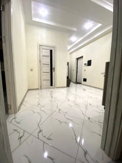 Satılır yeni tikili 2 otaqlı 76 m², Gənclik m.-3