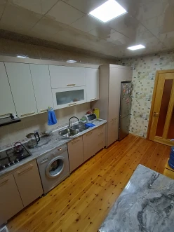 Satılır ev/villa 4 otaqlı 140 m², Avtovağzal m.-7