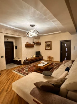 Satılır yeni tikili 4 otaqlı 138 m², Bakıxanov q.-40